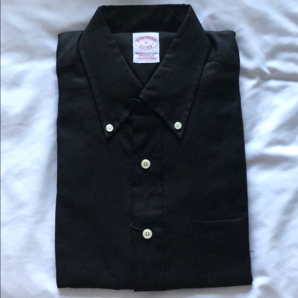 NWT - Men’s Brooks Brothers Linen Button down